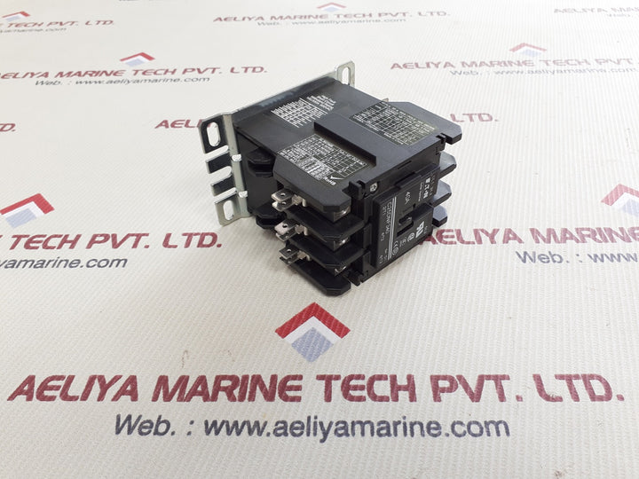 Cutler-hammer eaton c25dnf340 contactor 