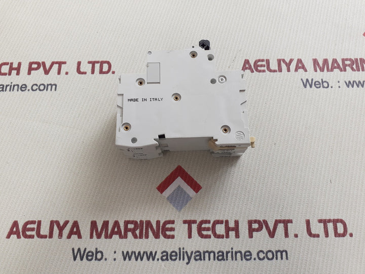 Merlin gerin multi9 c60hc c10 circuit breaker 