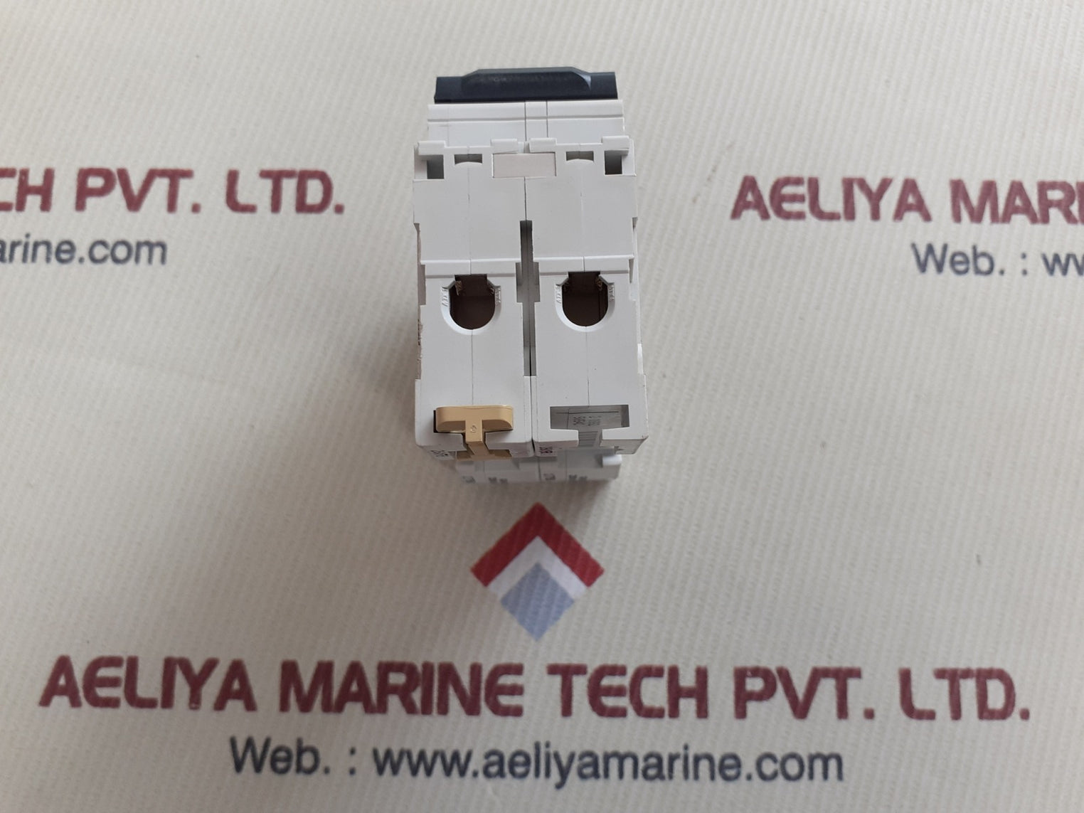 Merlin gerin multi9 c60hc c2 circuit breaker 