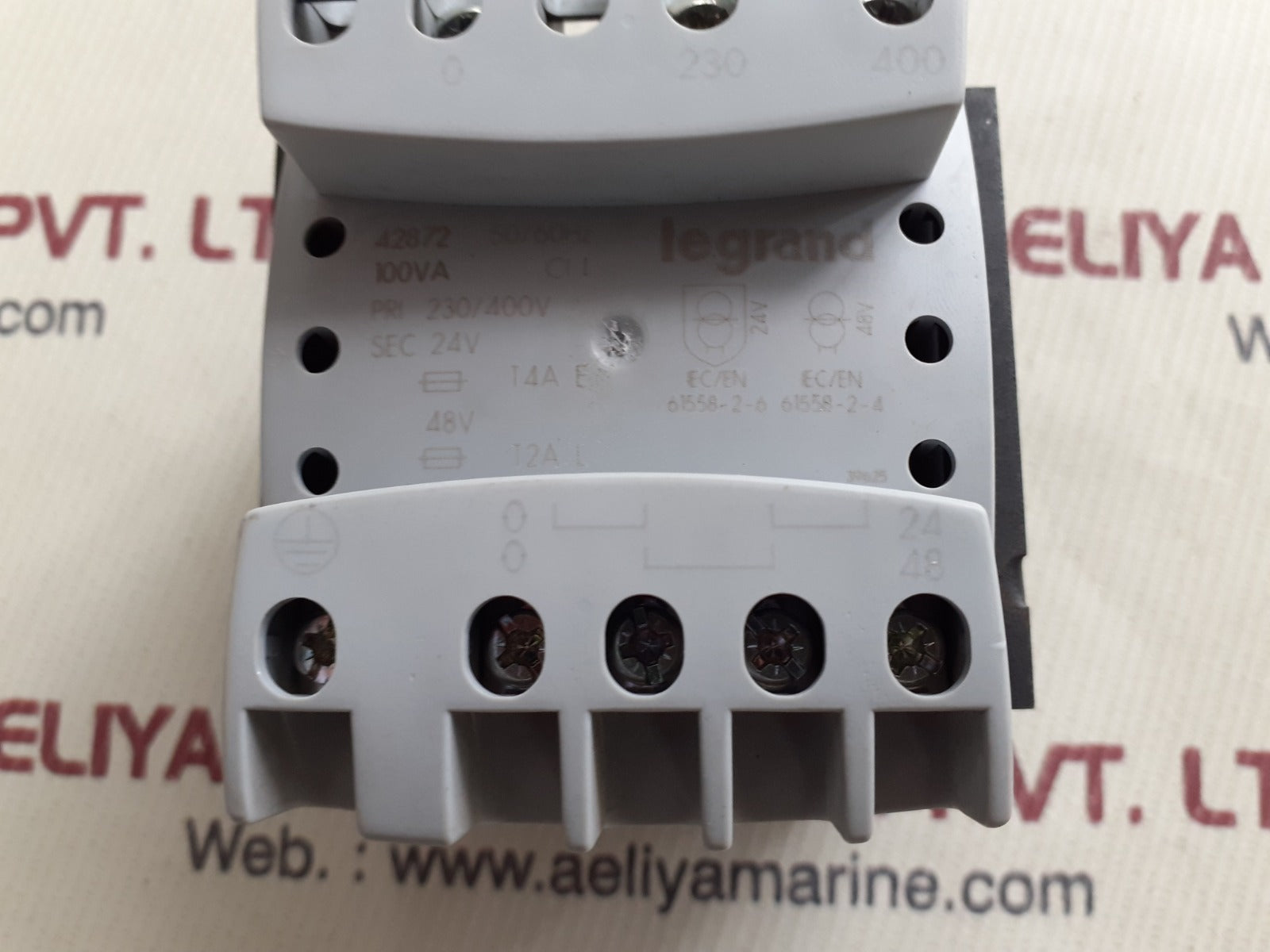 Legrand 42872 compact transformer