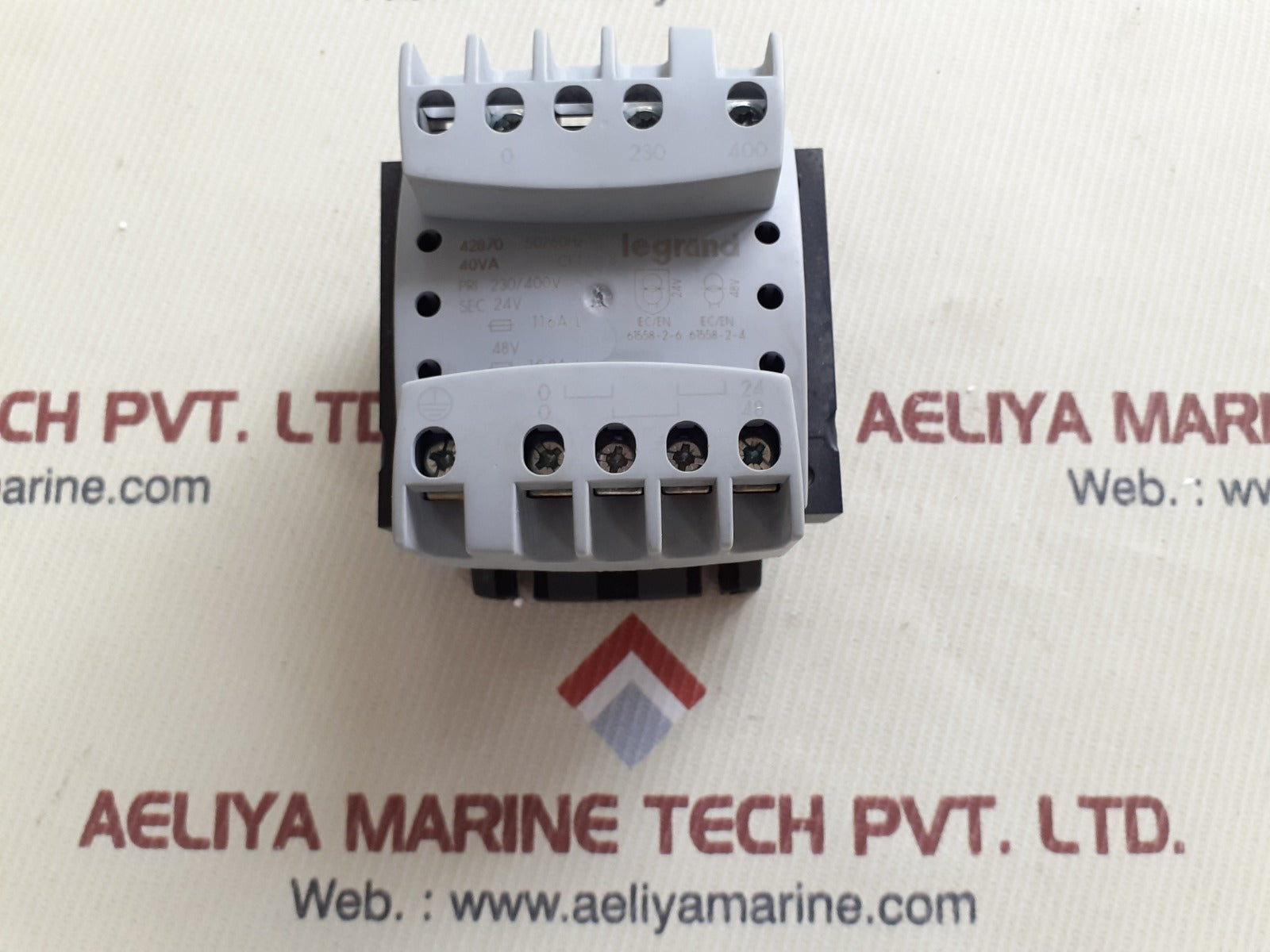 Legrand 42870 compact transformer 