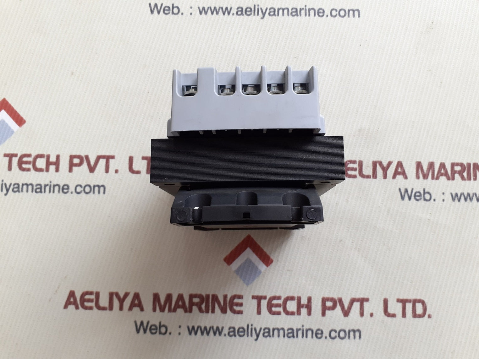 Legrand 42870 compact transformer 