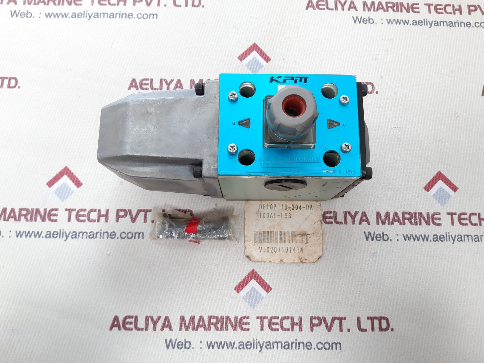 Kawasaki de10p-10-204-da100al-l93 solenoid valve