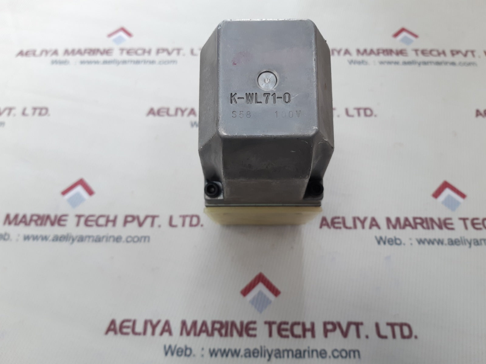 Kawasaki de10p-10-204-da100al-l93 solenoid valve