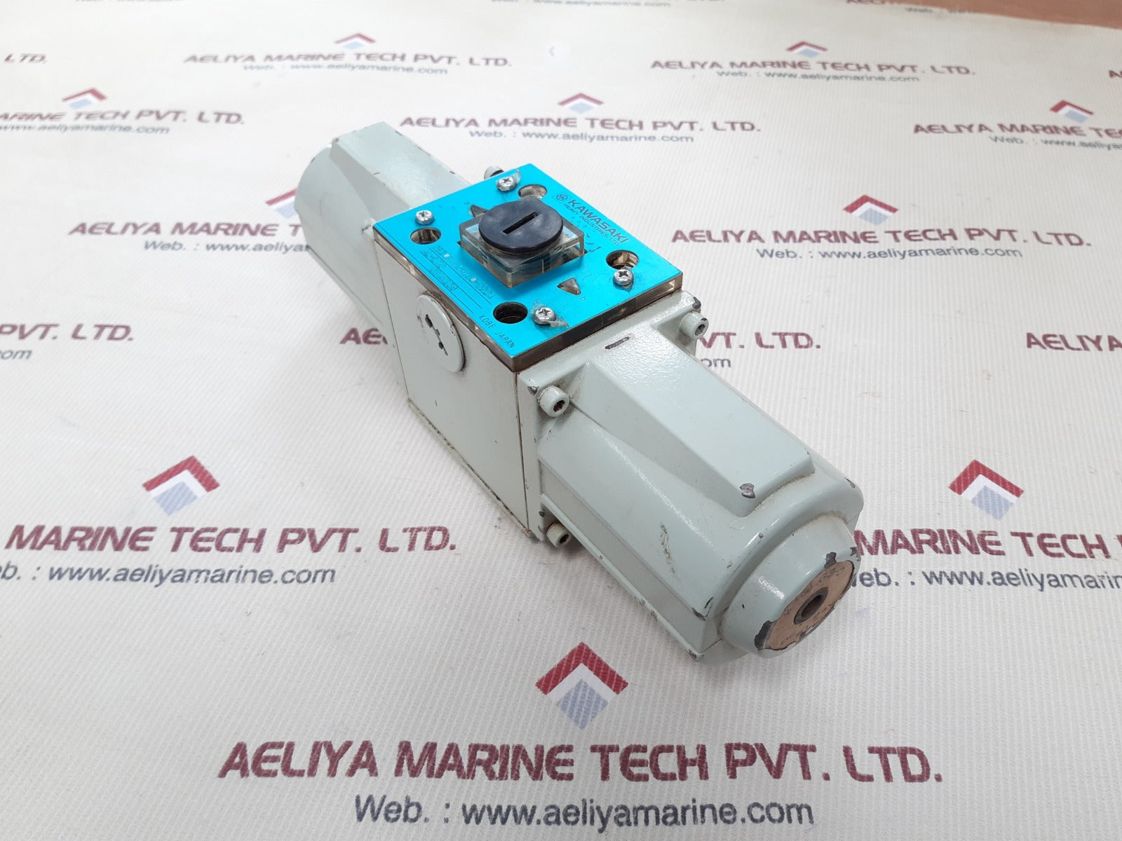 Kawasaki de10p-10-210-dd24 solenoid valve