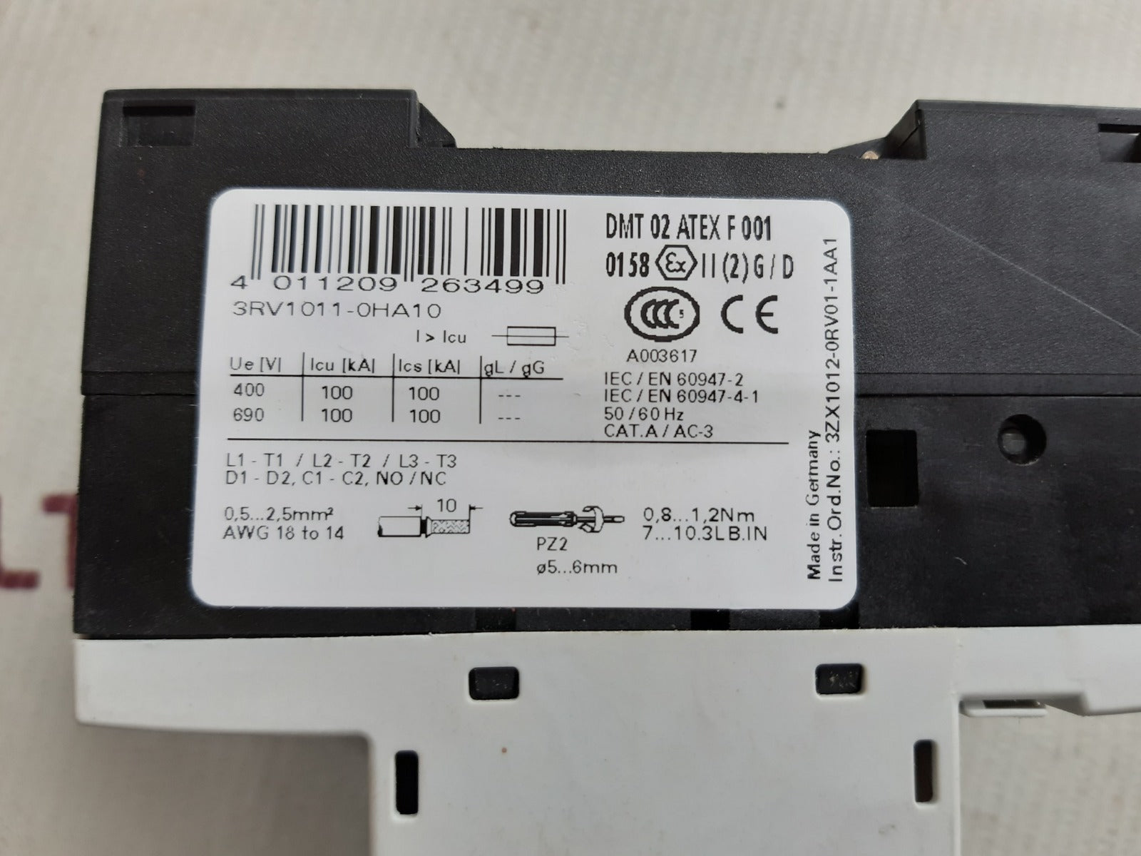 Siemens sirius 3rv1011-0ha10 circuit breaker