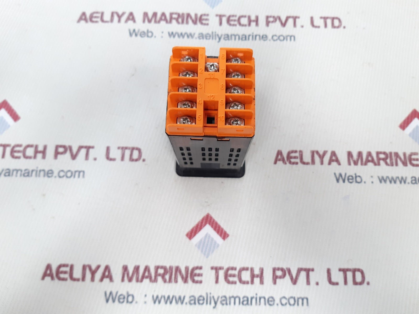 Selec xt546 digital timer