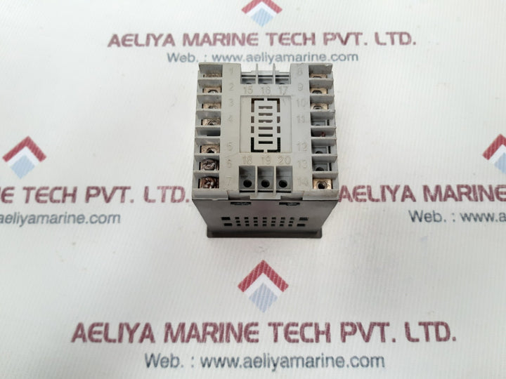 Multispan utc-221p temperature controller