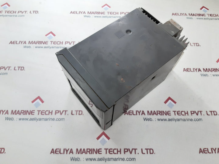 Yokogawa 100-240v~ 50/60hz temperature indicator