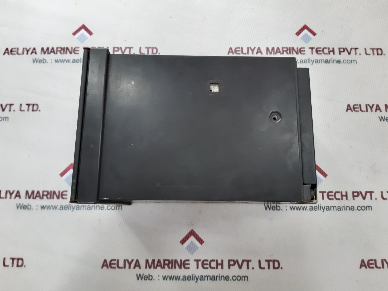 Yokogawa 100-240v~ 50/60hz temperature indicator