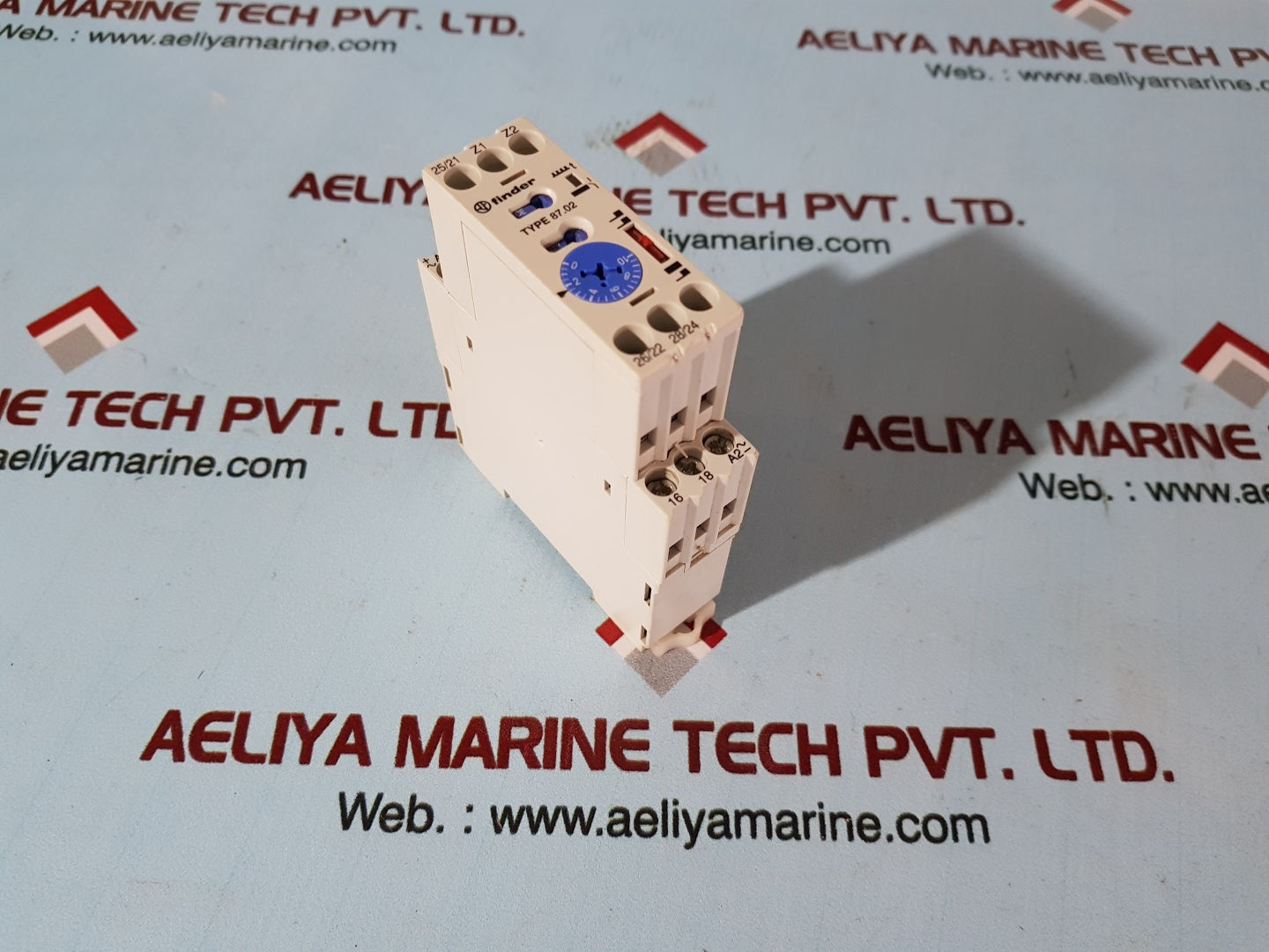 Finder 87.02 8702 0240 0000 multi function time delay relay
