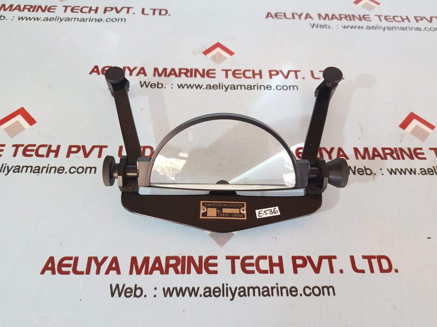 Tokyo Keiki compass magnifier