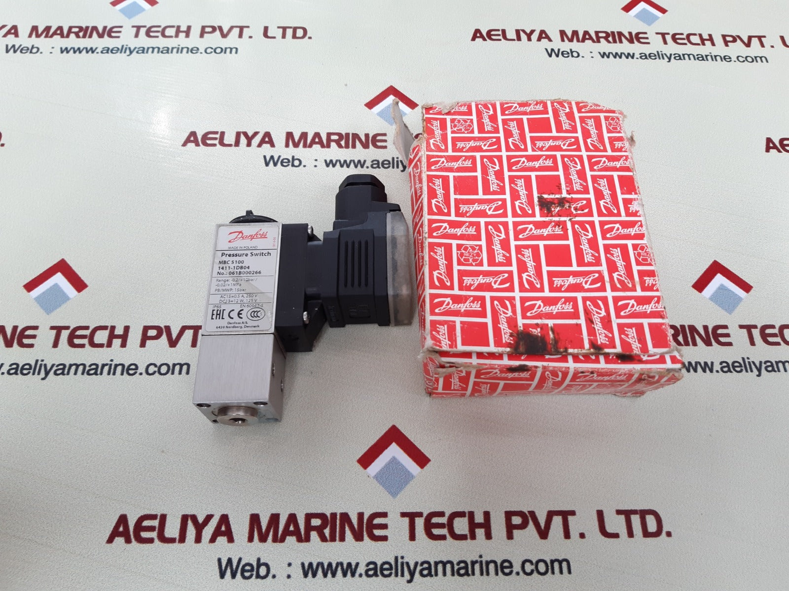 Danfoss mbc 5100 pressure switch 061b000266