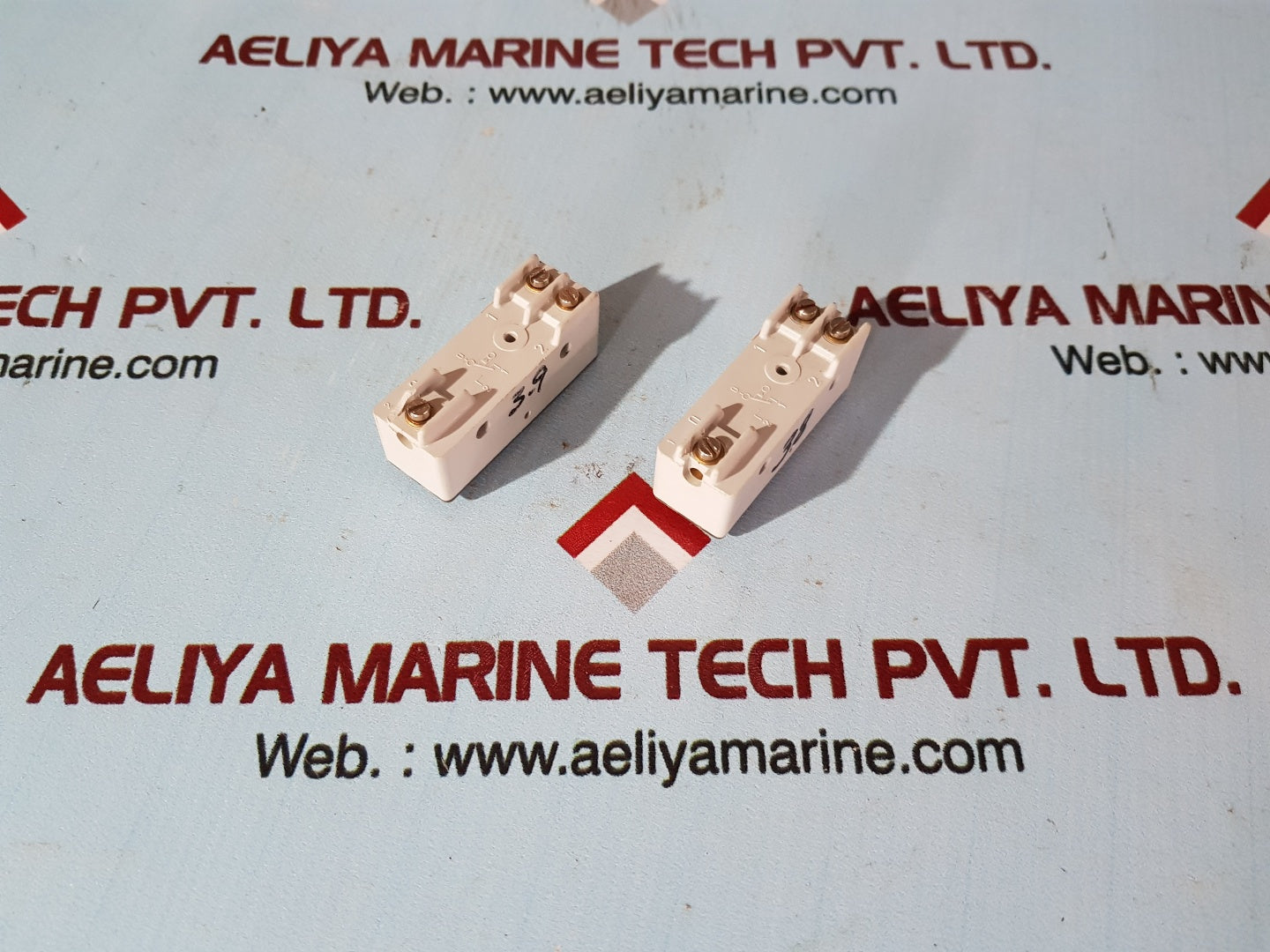 Miltac x01-z1 limit switch