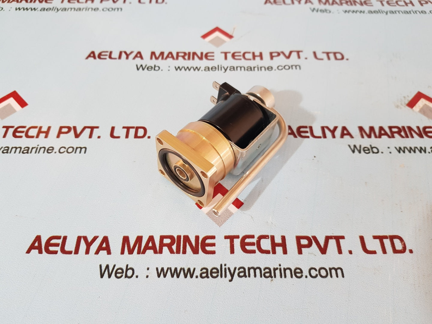 Versa esm-3011-34-ars-e2sp-z-38-d120 pneumatic directional valve