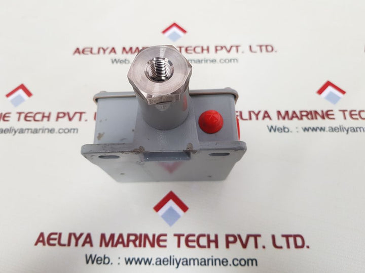 Sor control devices 6nn-k5-m2-c1a pressure switch
