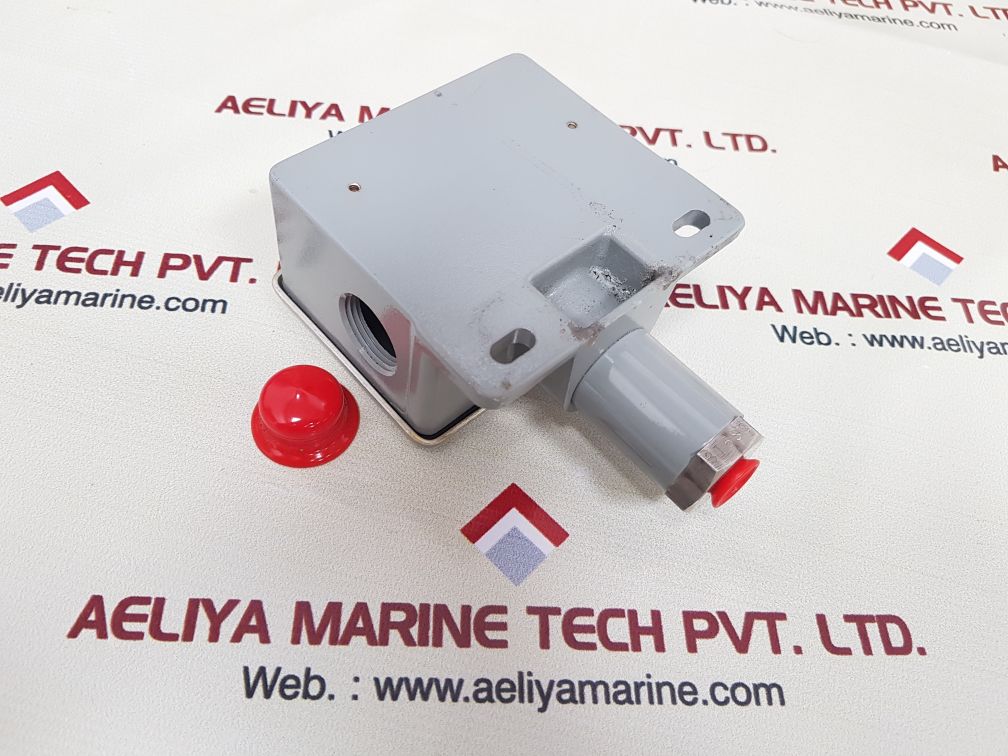 Sor control devices 6nn-k5-m2-c1a pressure switch
