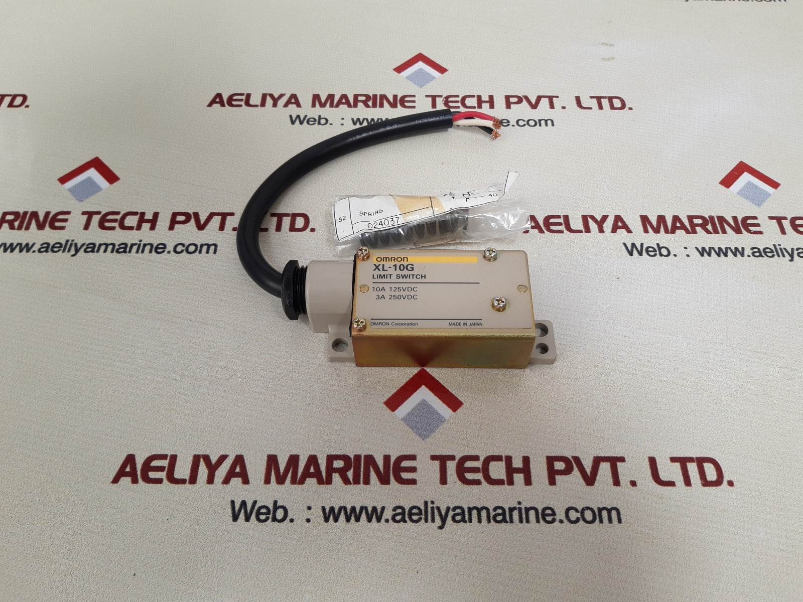 Omron xl-10g limit switch 10a 125vdc/3a 250vdc