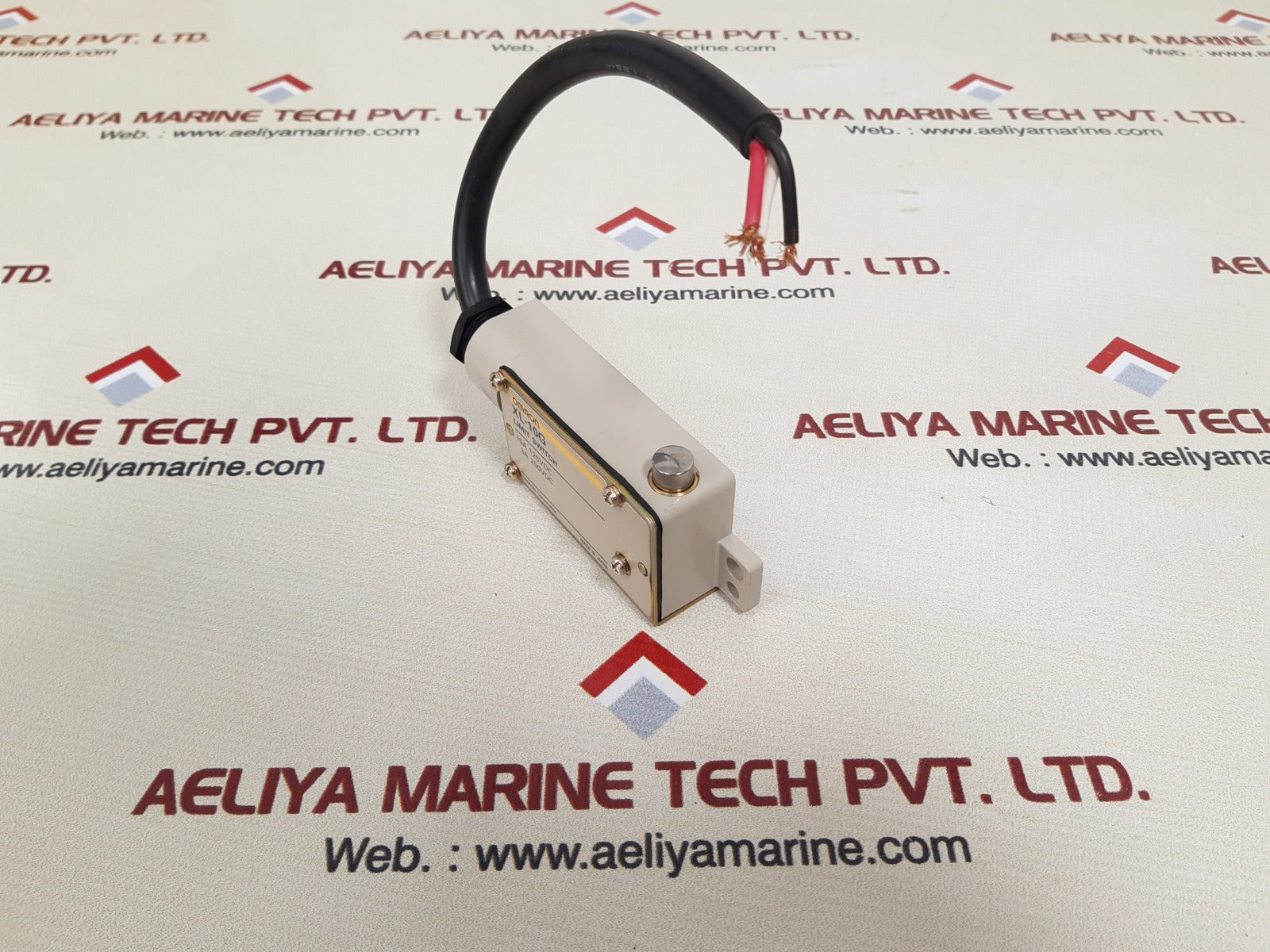 Omron xl-10g limit switch 10a 125vdc/3a 250vdc