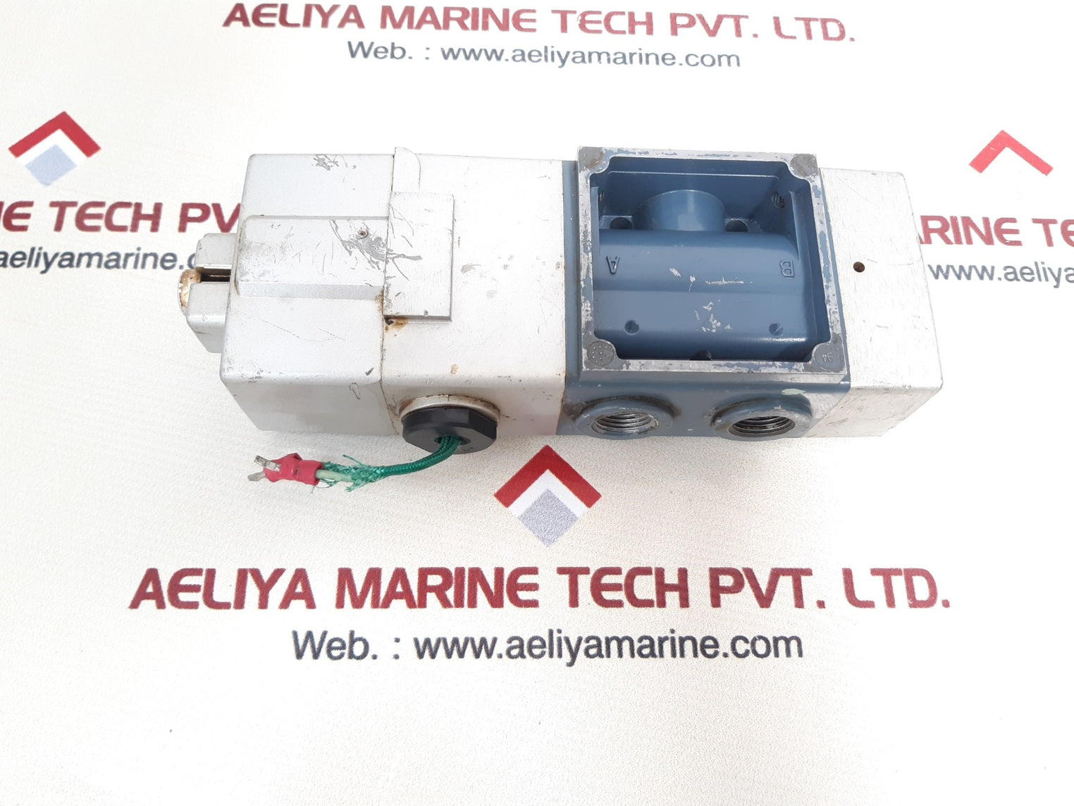 Nabco psm-33ep pneumatic direction valve