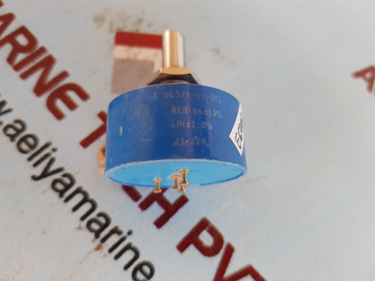 Bourns 6657s-51-502 rotary potentiometer