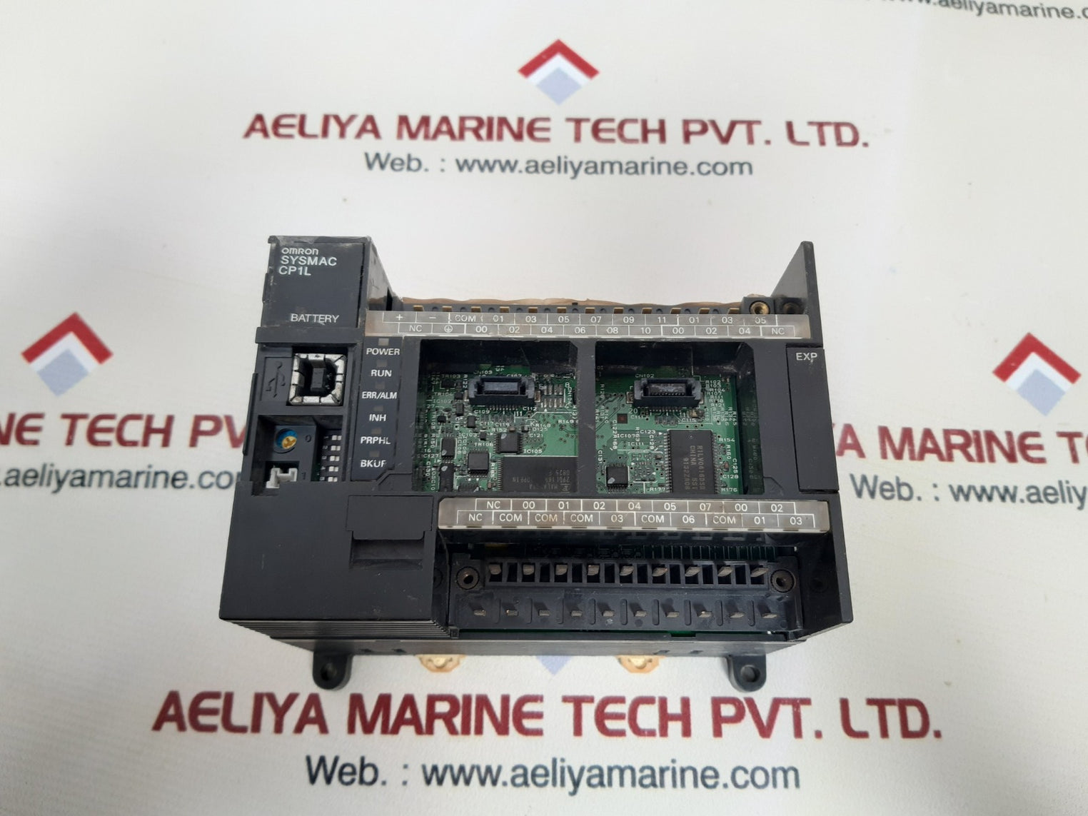 Omron cp1l-m30dt-d programmable controller