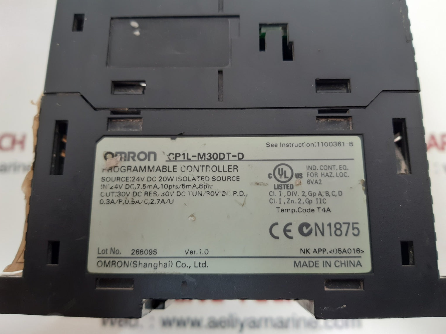 Omron cp1l-m30dt-d programmable controller