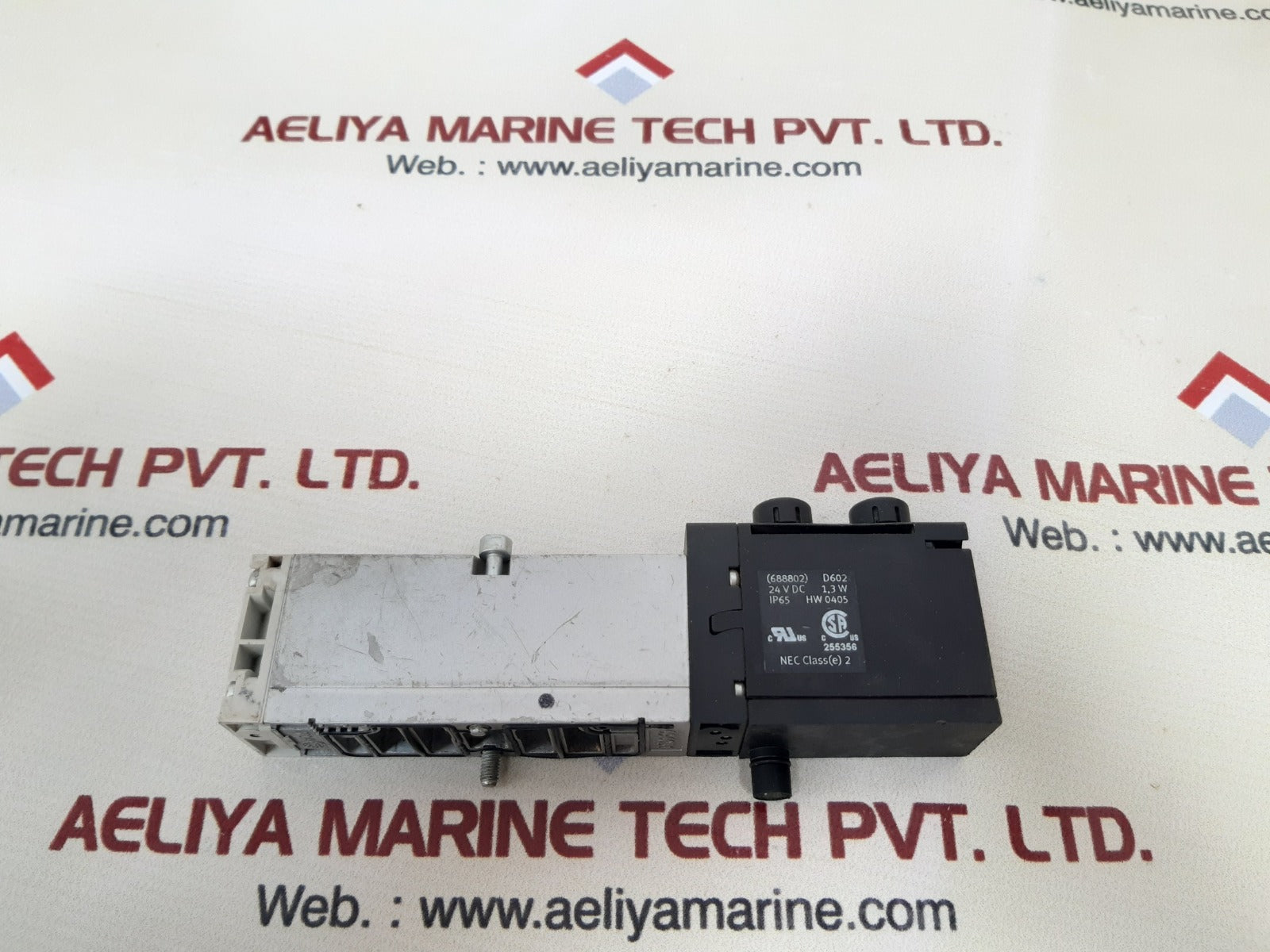 Festo vsva-b-t32c-azd-a1-1t1l solenoid valve