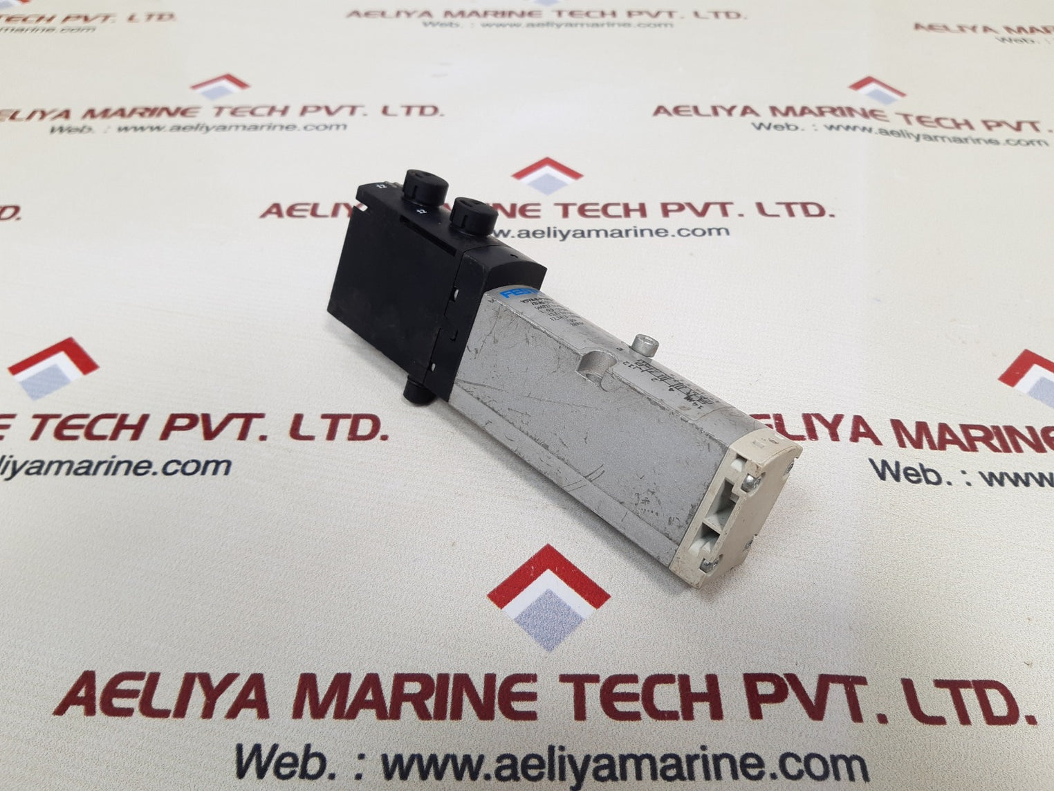 Festo vsva-b-p53ed-zd-a1-1t1l solenoid valve 696051 m13