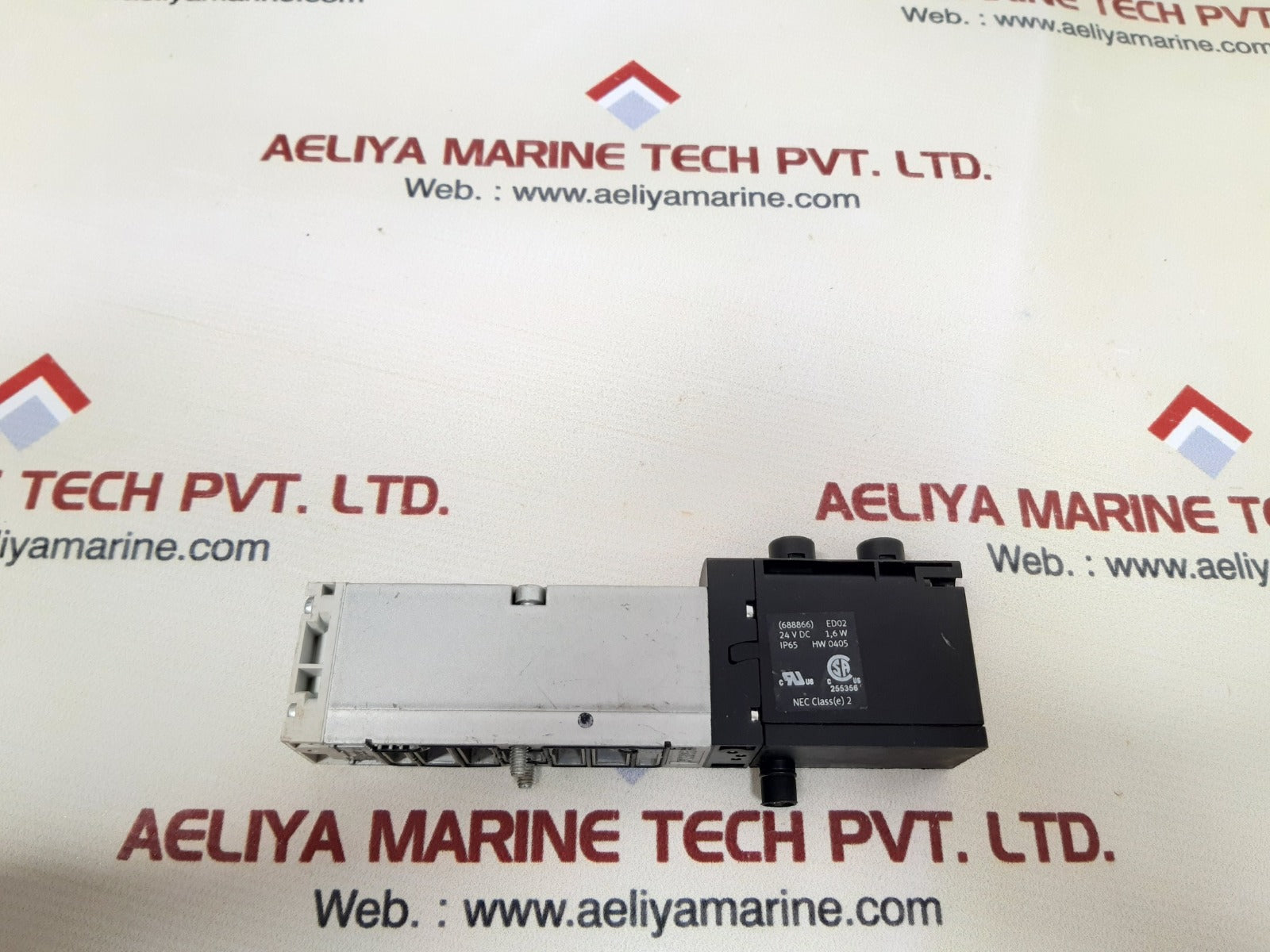 Festo vsva-b-b52-zd-a1-1t1l solenoid valve 696051 m22