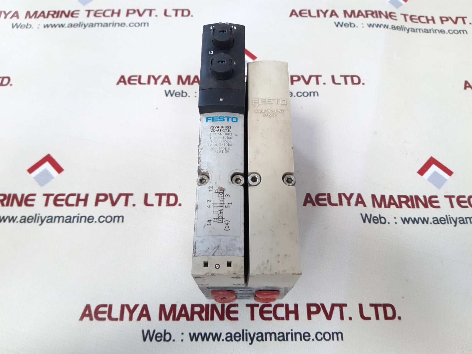 Festo vsva-b-b52-zd-a1-1t1l solenoid valve with vabb-s4-1-wt blanking/cover 