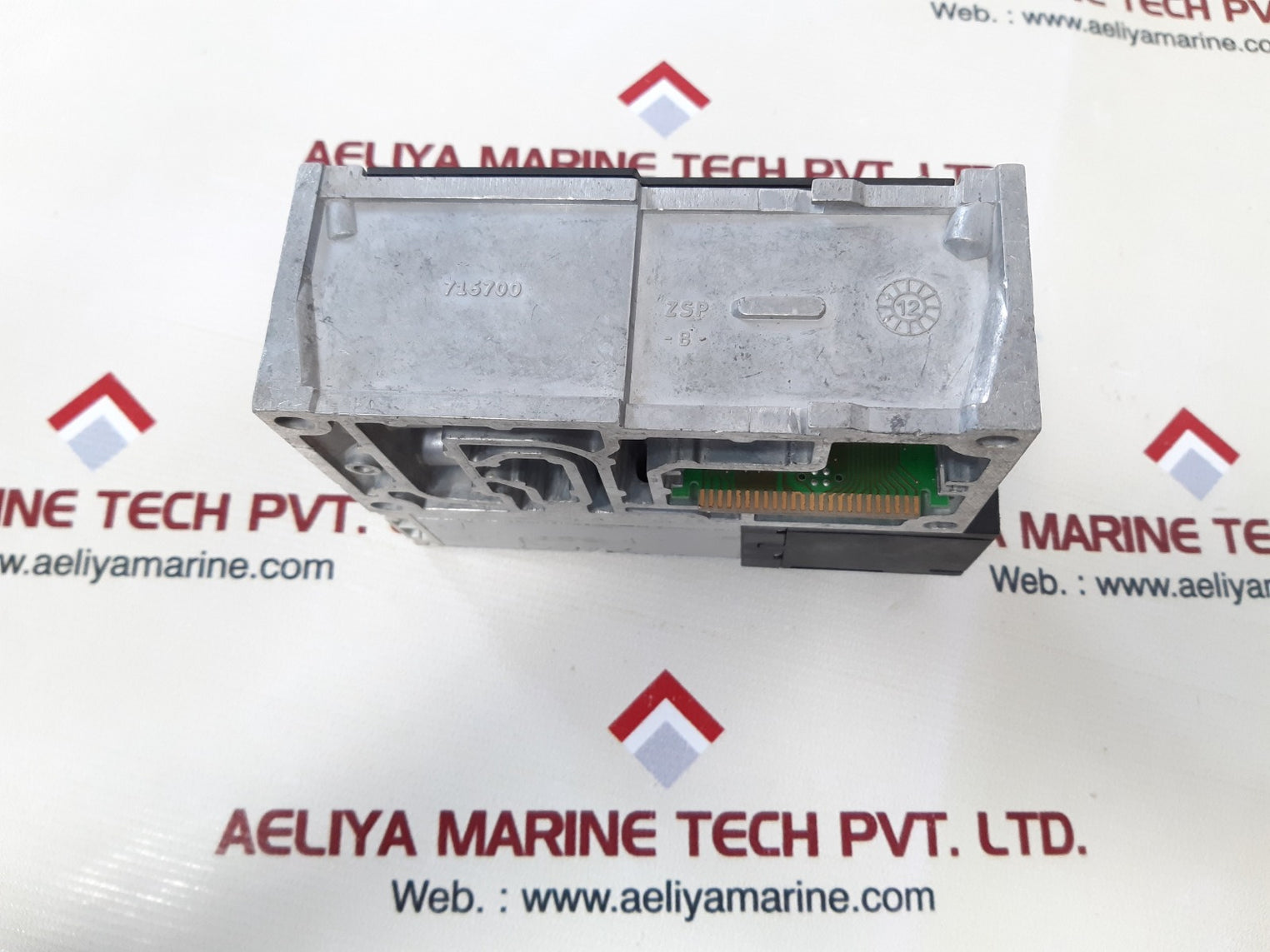 Festo vsva-b-b52-zd-a1-1t1l solenoid valve with vabb-s4-1-wt blanking/cover 