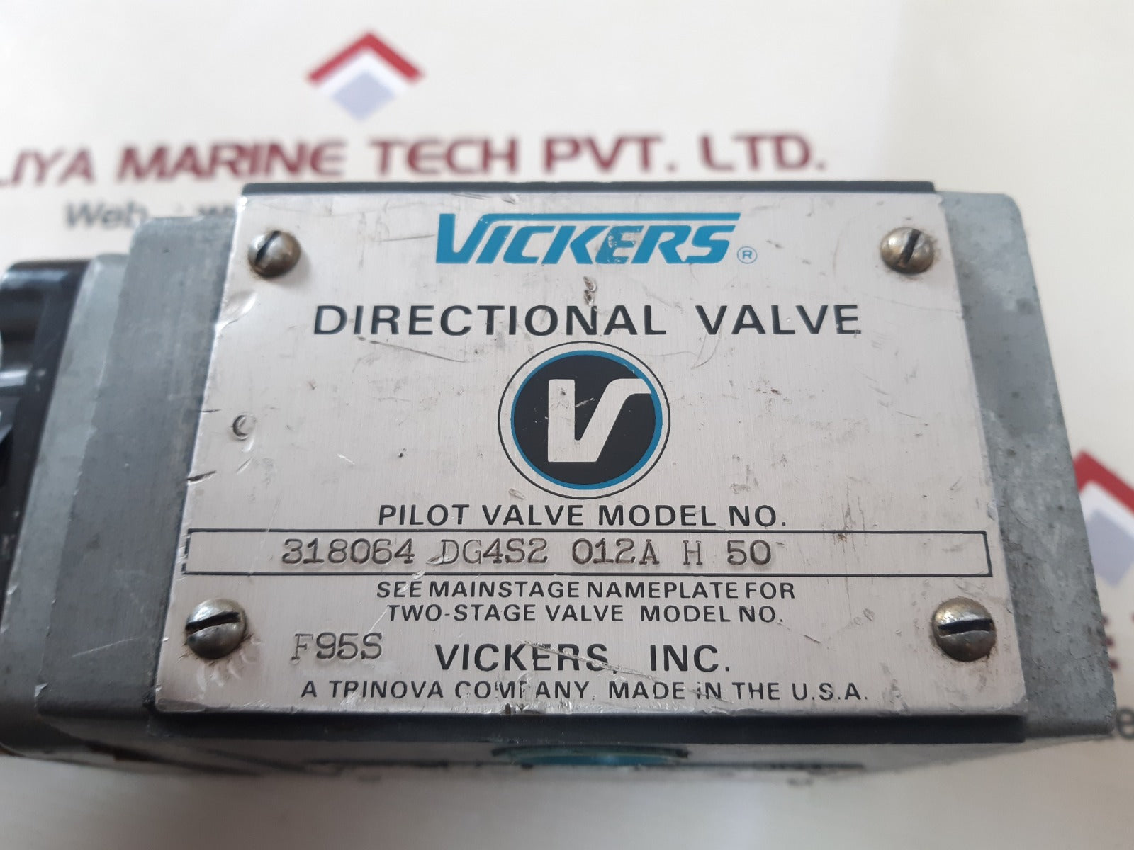 Vickers 318064 dg4s2 012a h 50 directional valve