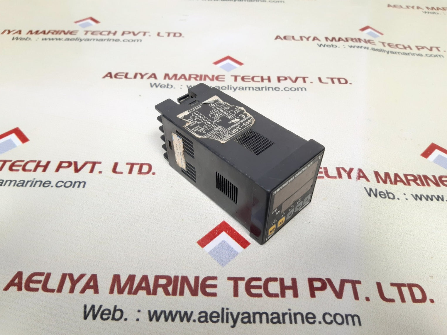 Autonics tzn4s-14r temperature controller