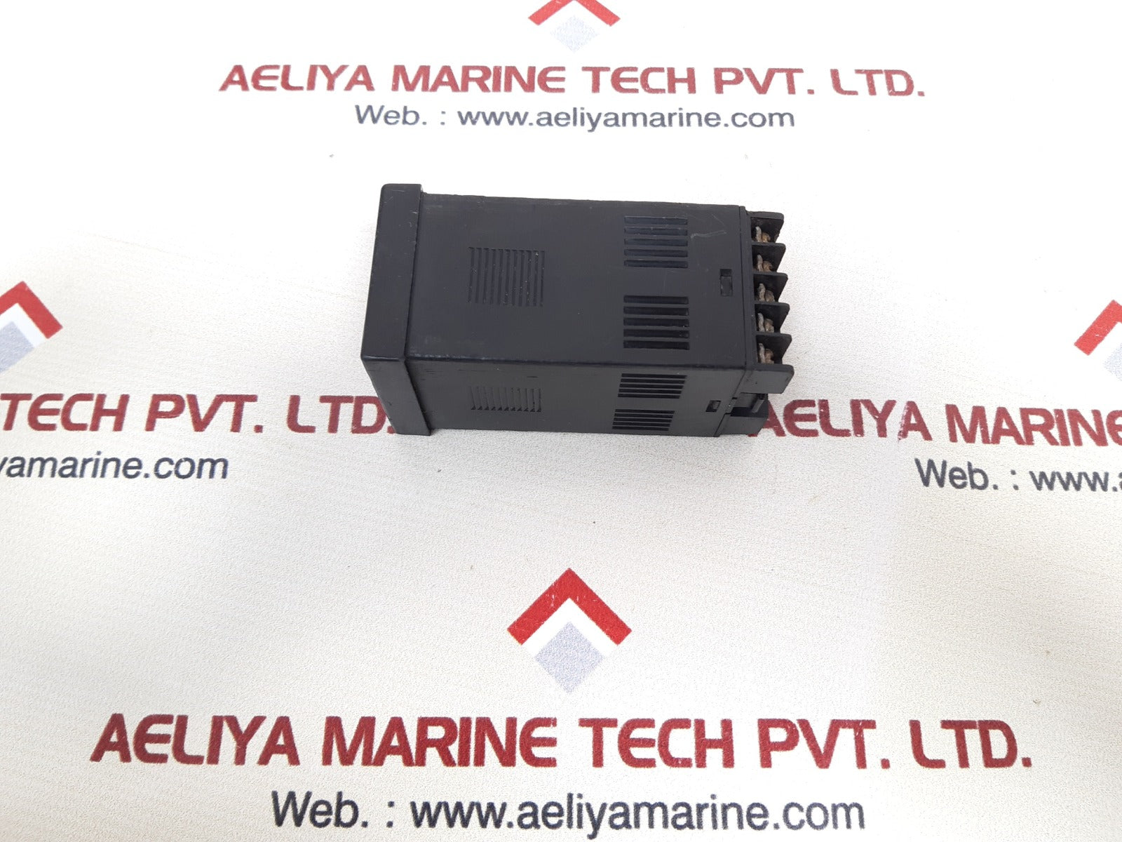 Autonics tzn4s-14r temperature controller