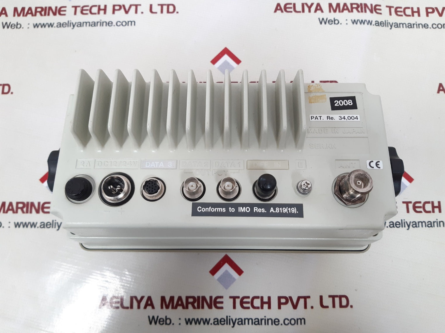 Jrc jlr-6800 gps navigator