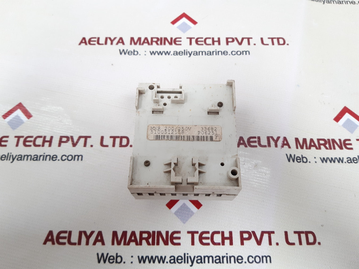 5100512158 Time delay unit 200/250 v