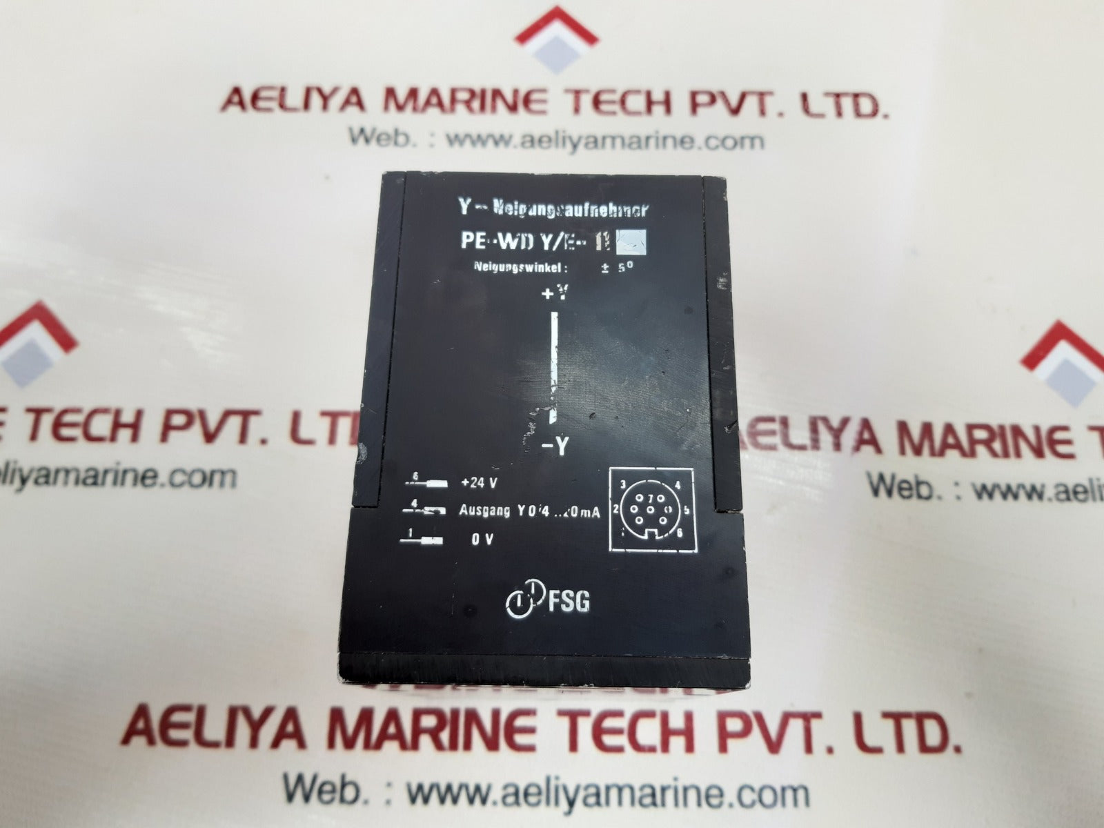 Fsg pe-wd y/e-11 inclinometer