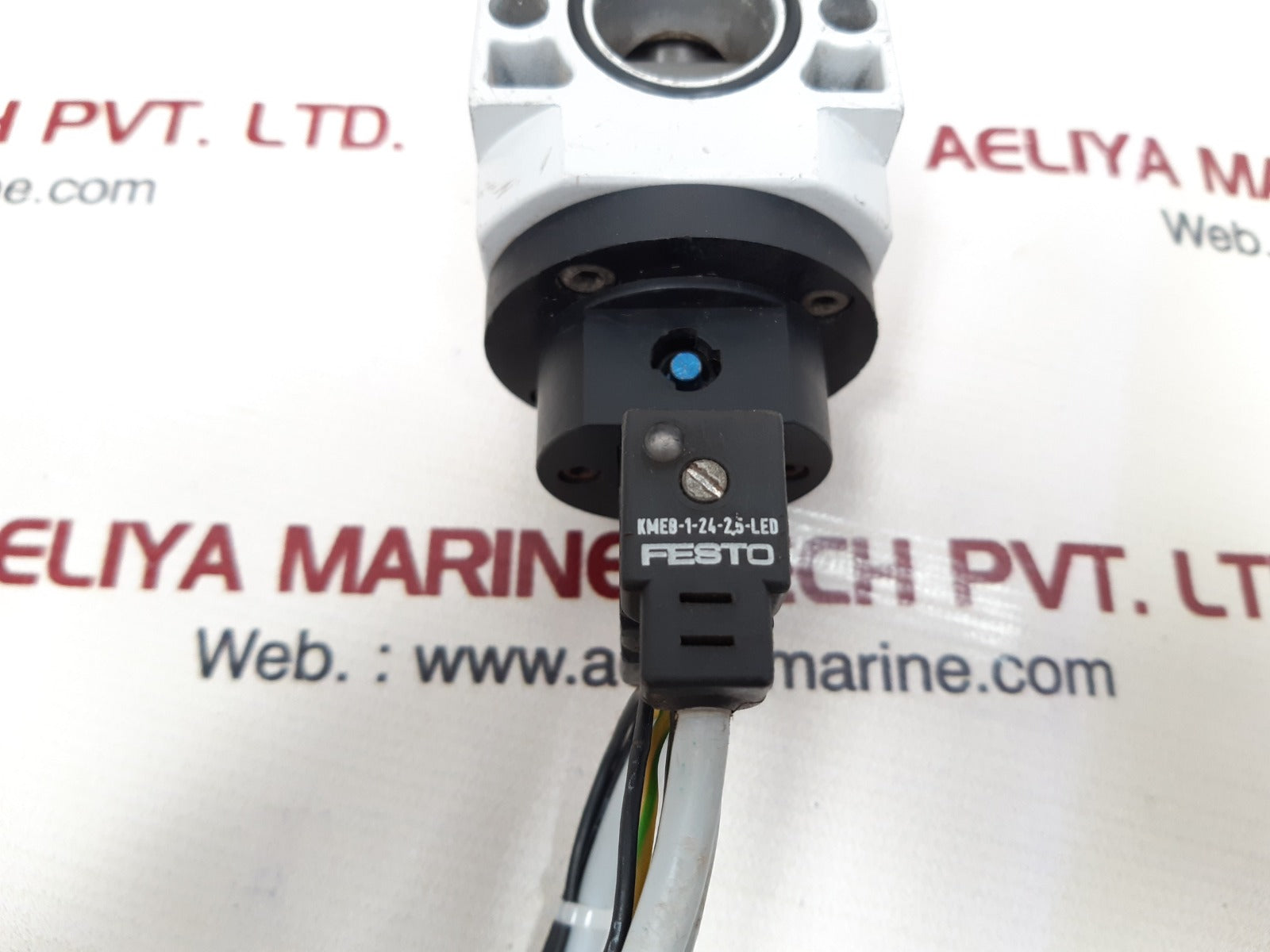 Festo hee-d-midi-24 solenoid valve