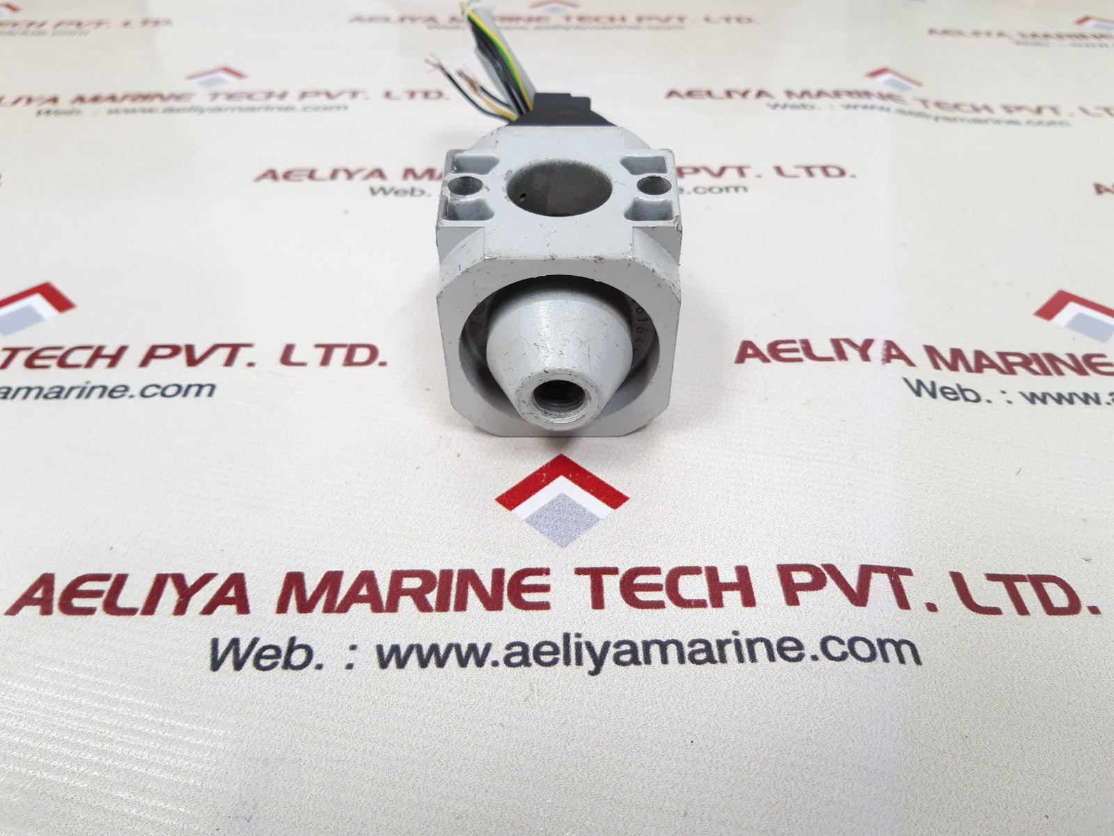 Festo hee-d-midi-24 solenoid valve