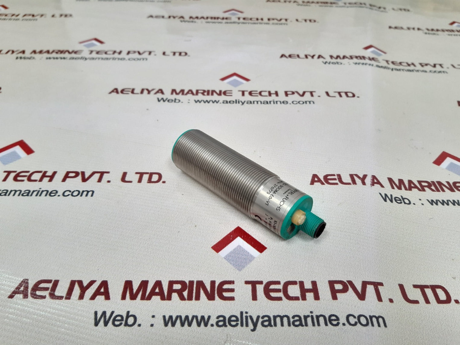 Pepperl+fuchs uc1000-30gm-e6-v1 ultrasonic sensor 27677s