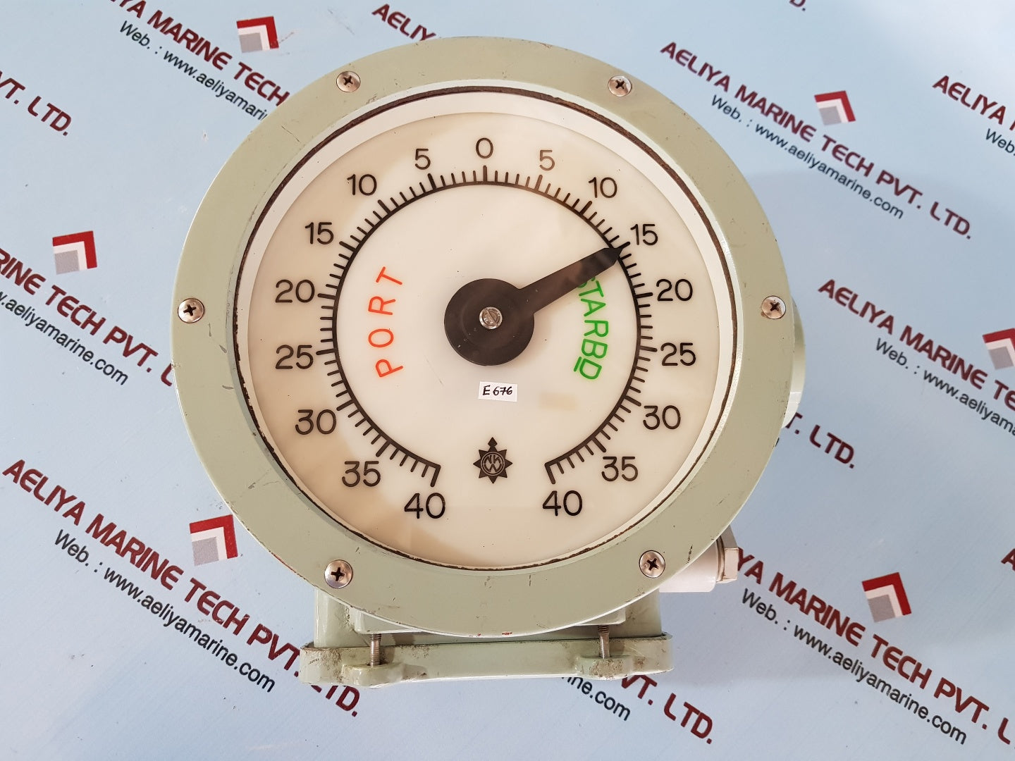 Osaka nunotani jis f 8522 sd 200 electric rudder angle indicator