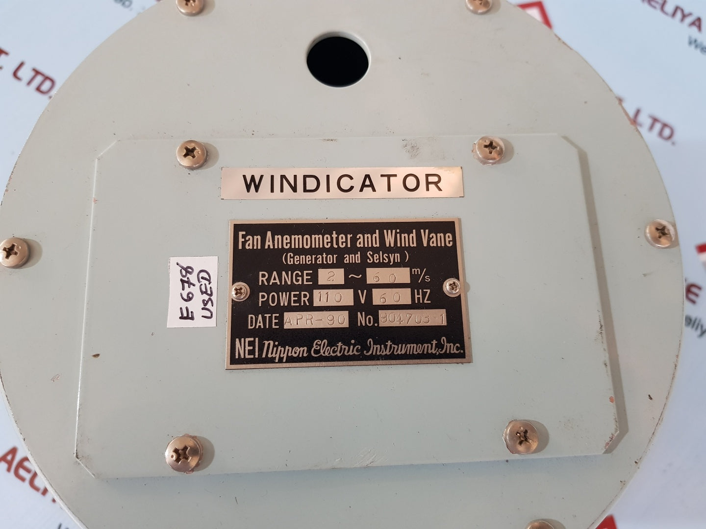 Nei fan anemometer and wind vane speed indicator