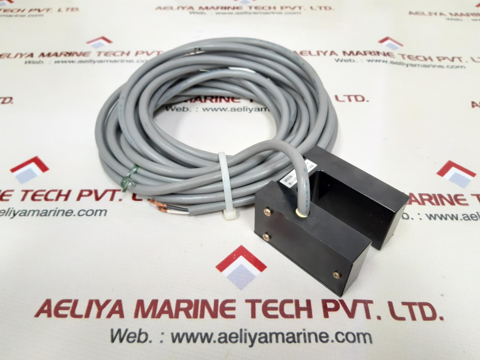 Shindler psmo-25g1t/n magnetic proximity switch