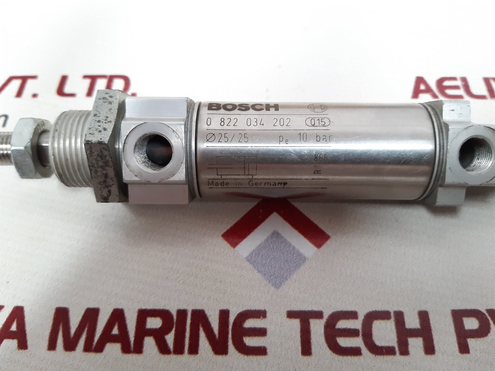 Bosch 0 822 034 202 015 pneumatic cylinder