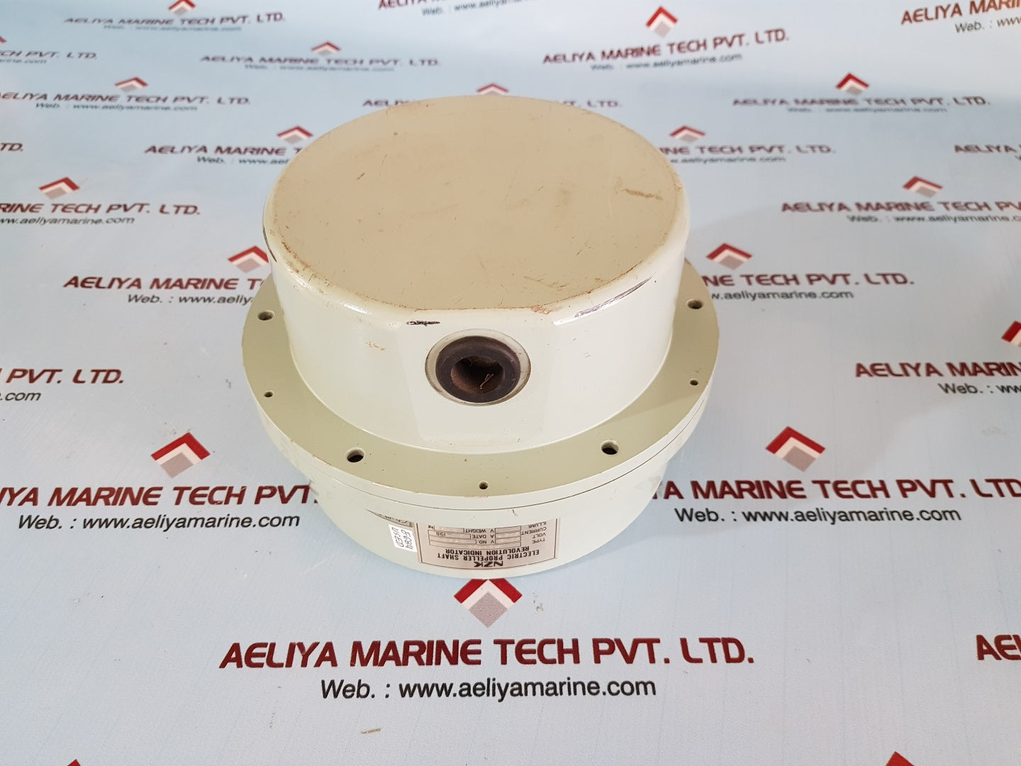Nzk he-150 electric propeller shaft revolution indicator