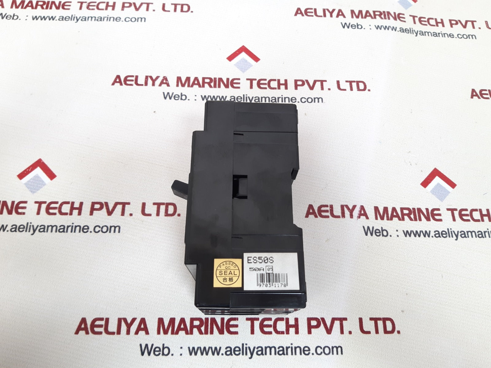 Toshiba mccb es50 3pole circuit breaker