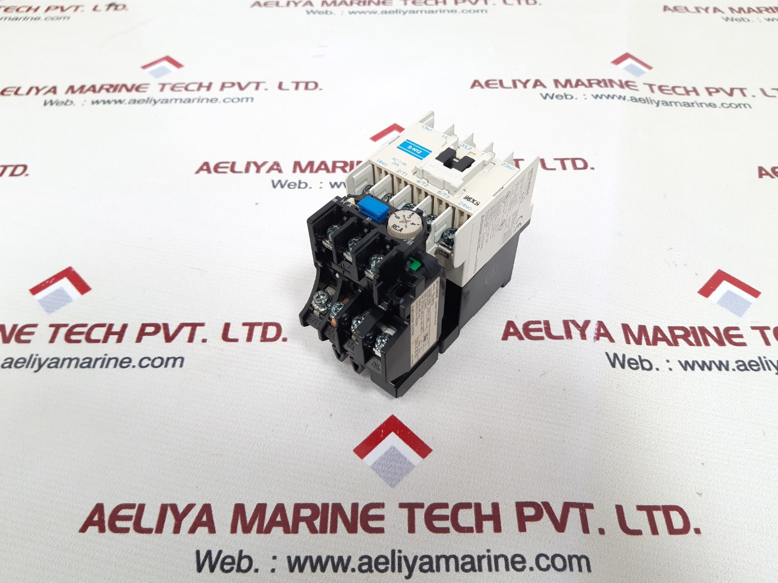 Mitsubishi s-n12 magnetic connector