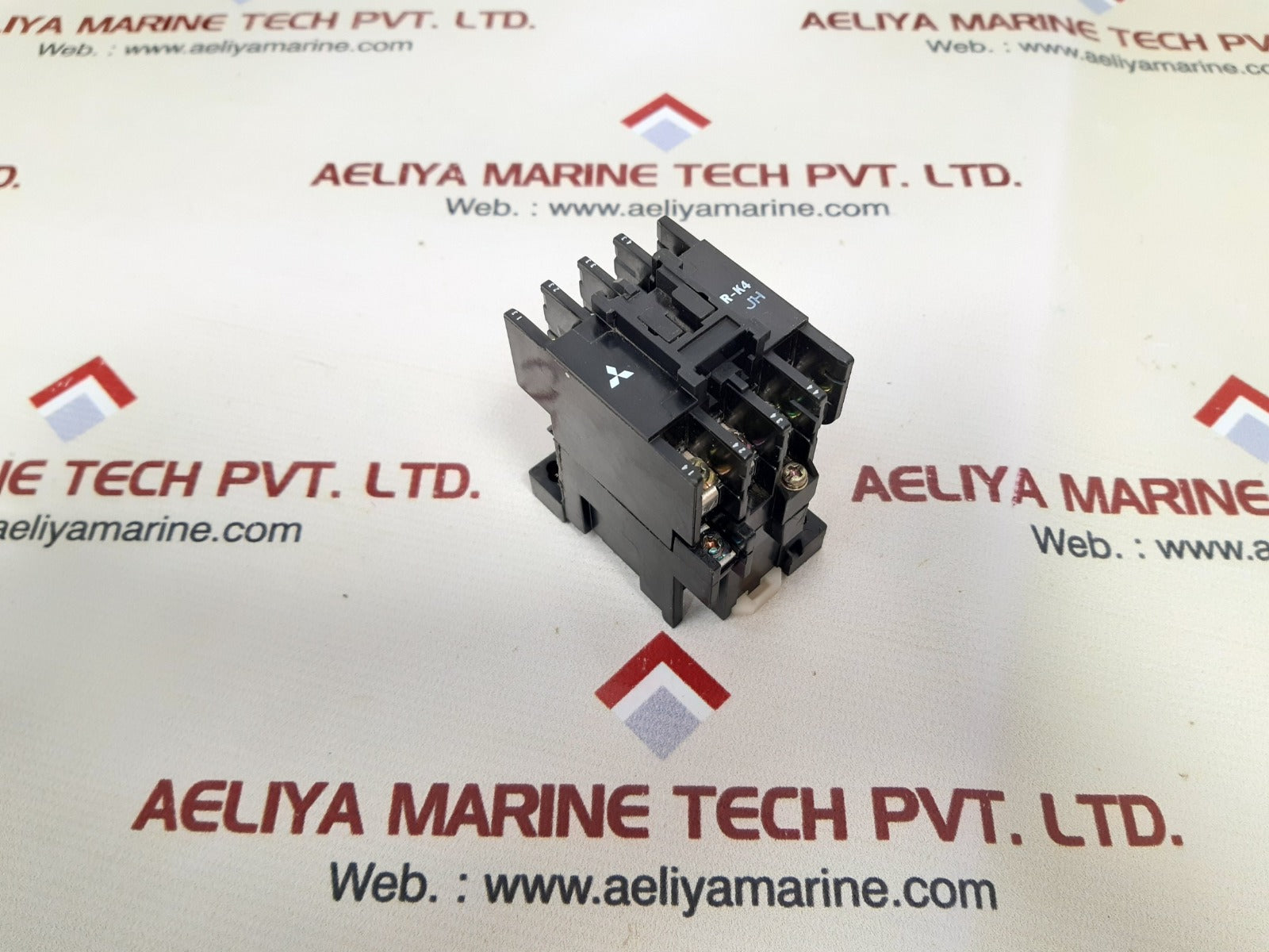 Mitsubishi sr -k4 contactor