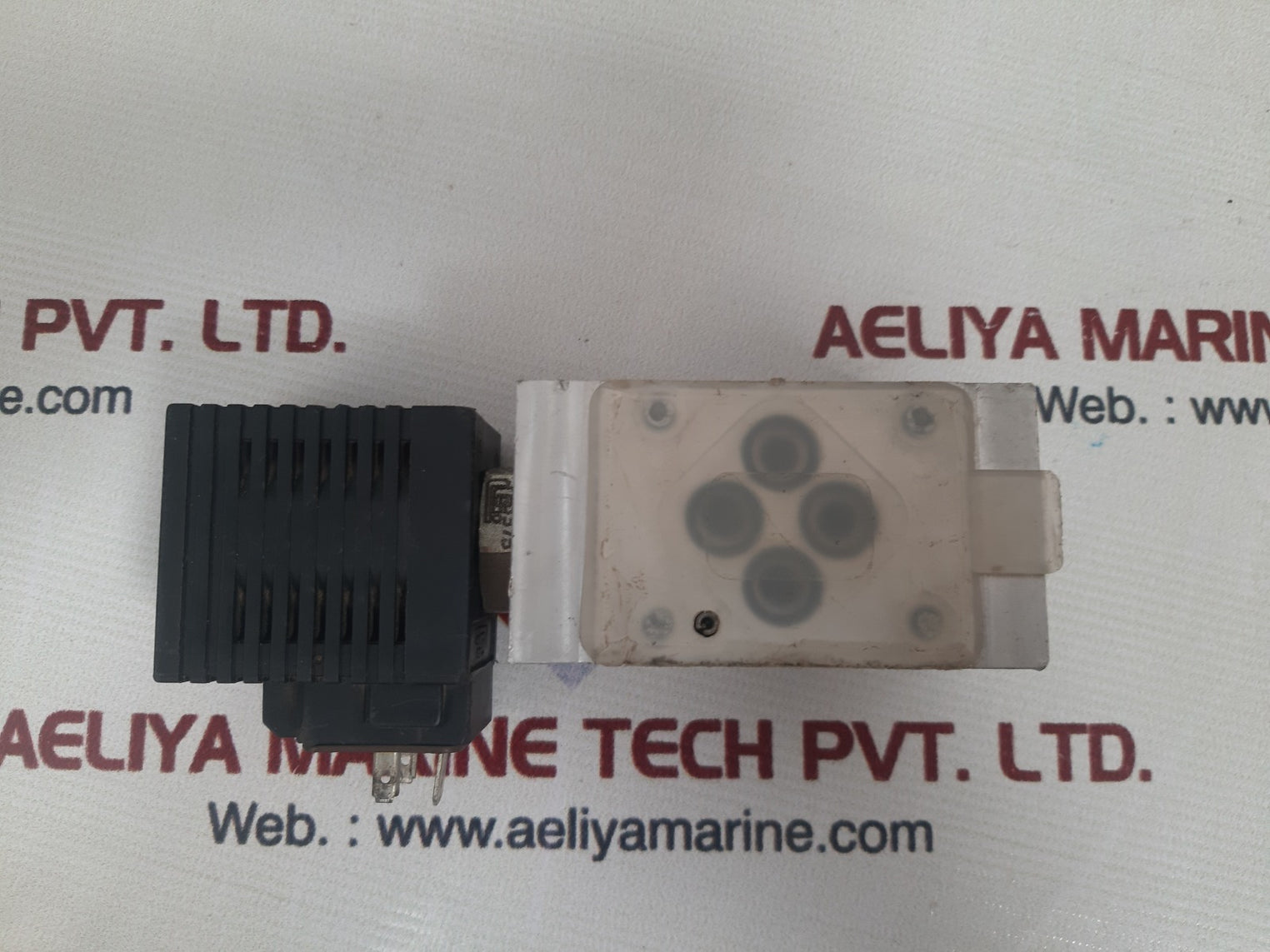 Compact cp530d03b.000 p